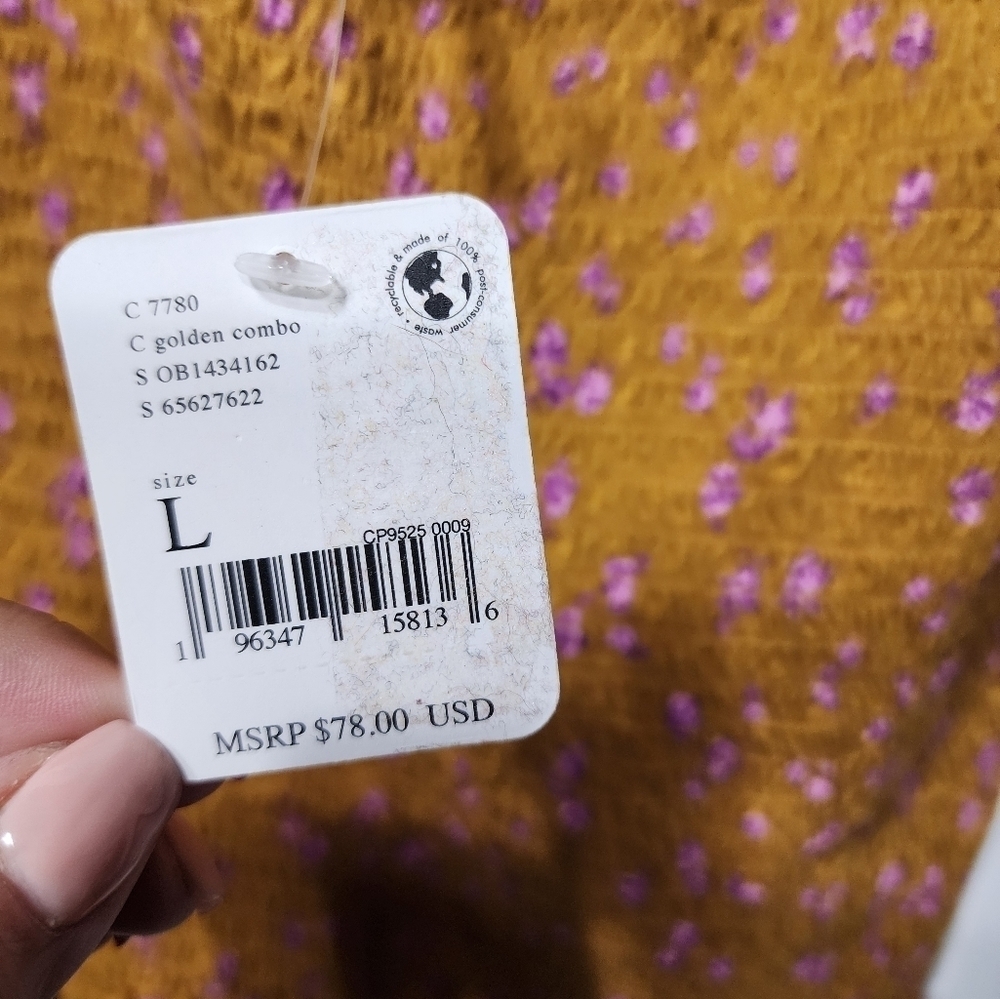 Free People Marigold Smocked Top NWT in Golden Combo L Summer Beach Festival - Picture 4 of 7